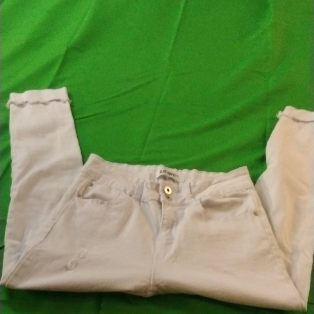 Jeans - Picture 2 of 4